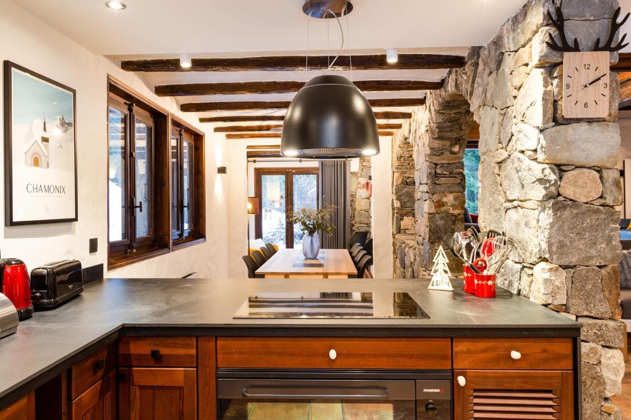 Chalet Les Praz - 280Sqm - Sauna Cinema Fitness - 5 Bedrooms In Heart Of Les Praz - By Cozee Rentals Шамони Экстерьер фото